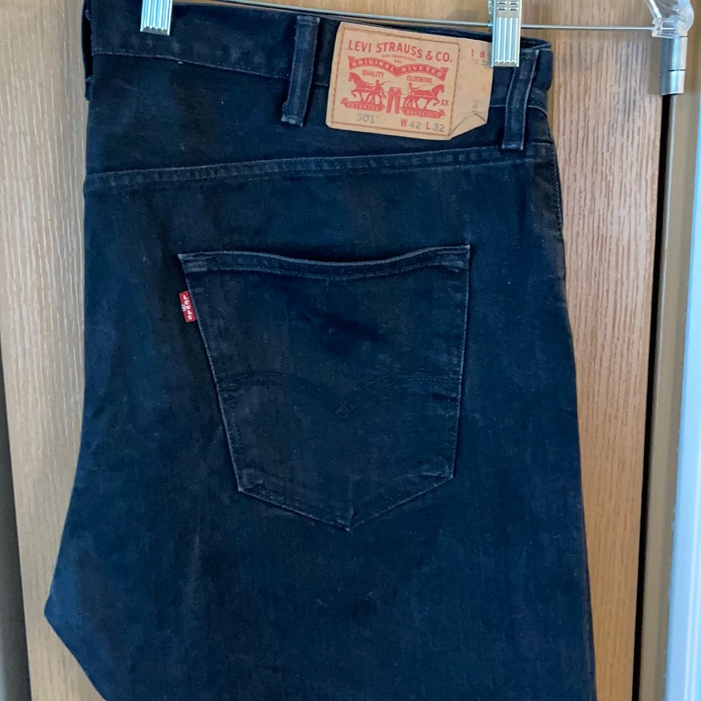 Levi 501 42x32 slim fit
